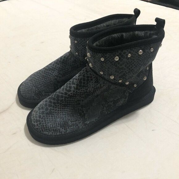 Victoria's Secret PINK Snakeskin Print Ankle Boot Fur Lined 7/8 M - Picture 3 of 8